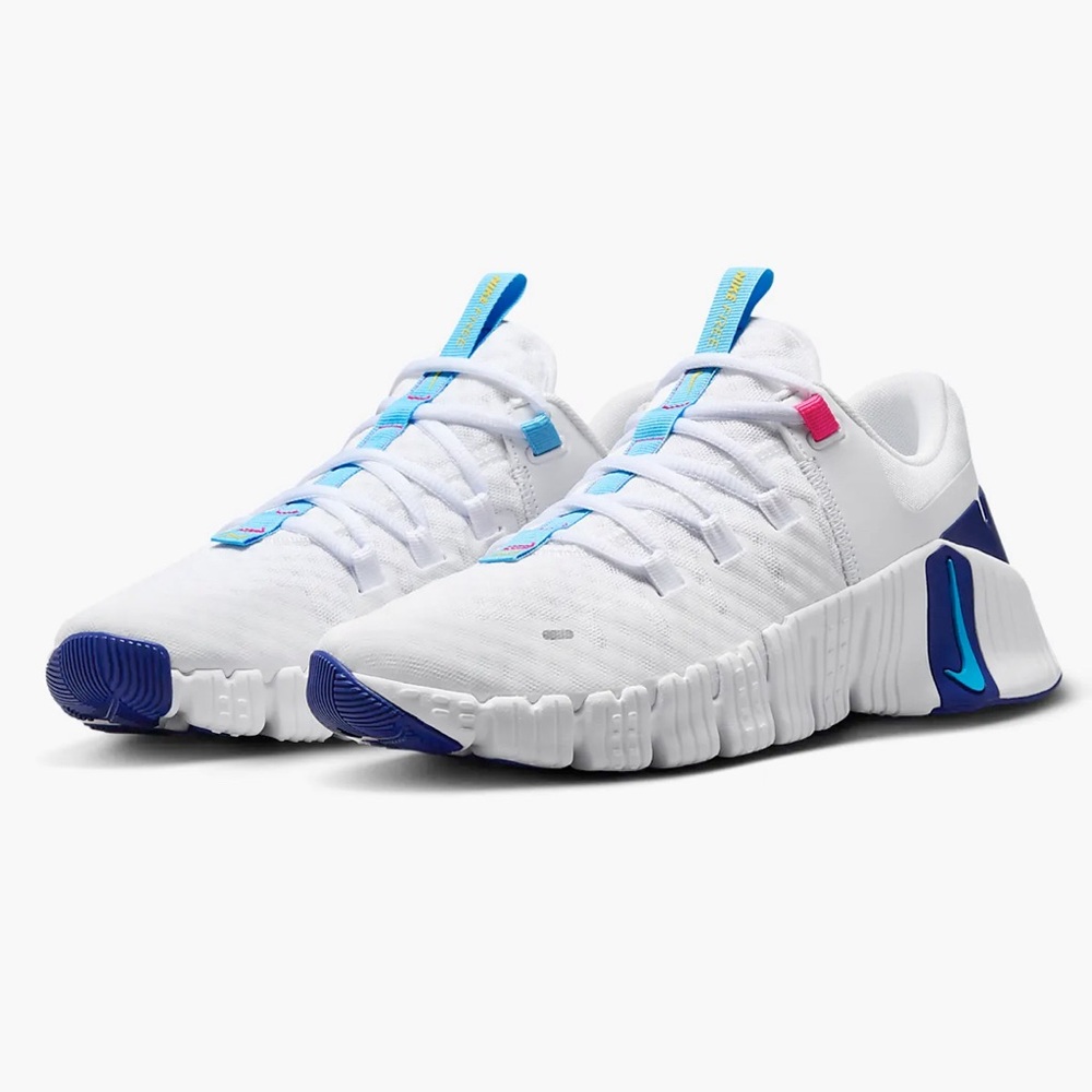 Brand new with box! W Nike Free Metcon 5 white size 7.5
